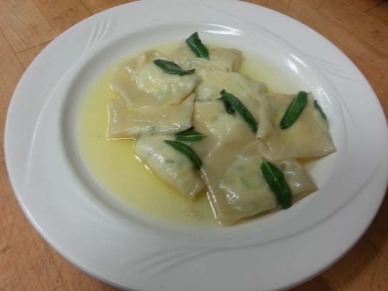 Ravioli in Butter Sauce